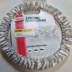 BELL Automotive Universal Moxie Hyper-Flex Core Steering Wheel Cover - New